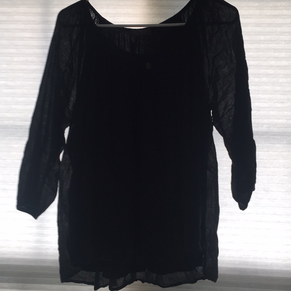 Light weight top
